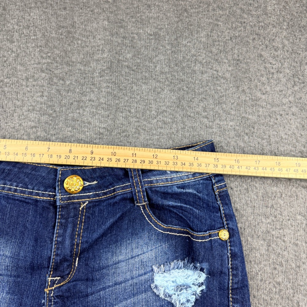 Southpole Distressed Studded Denim Shorts Women's Size 9 Blue Cut Off Y2K - Picture 13 of 14
